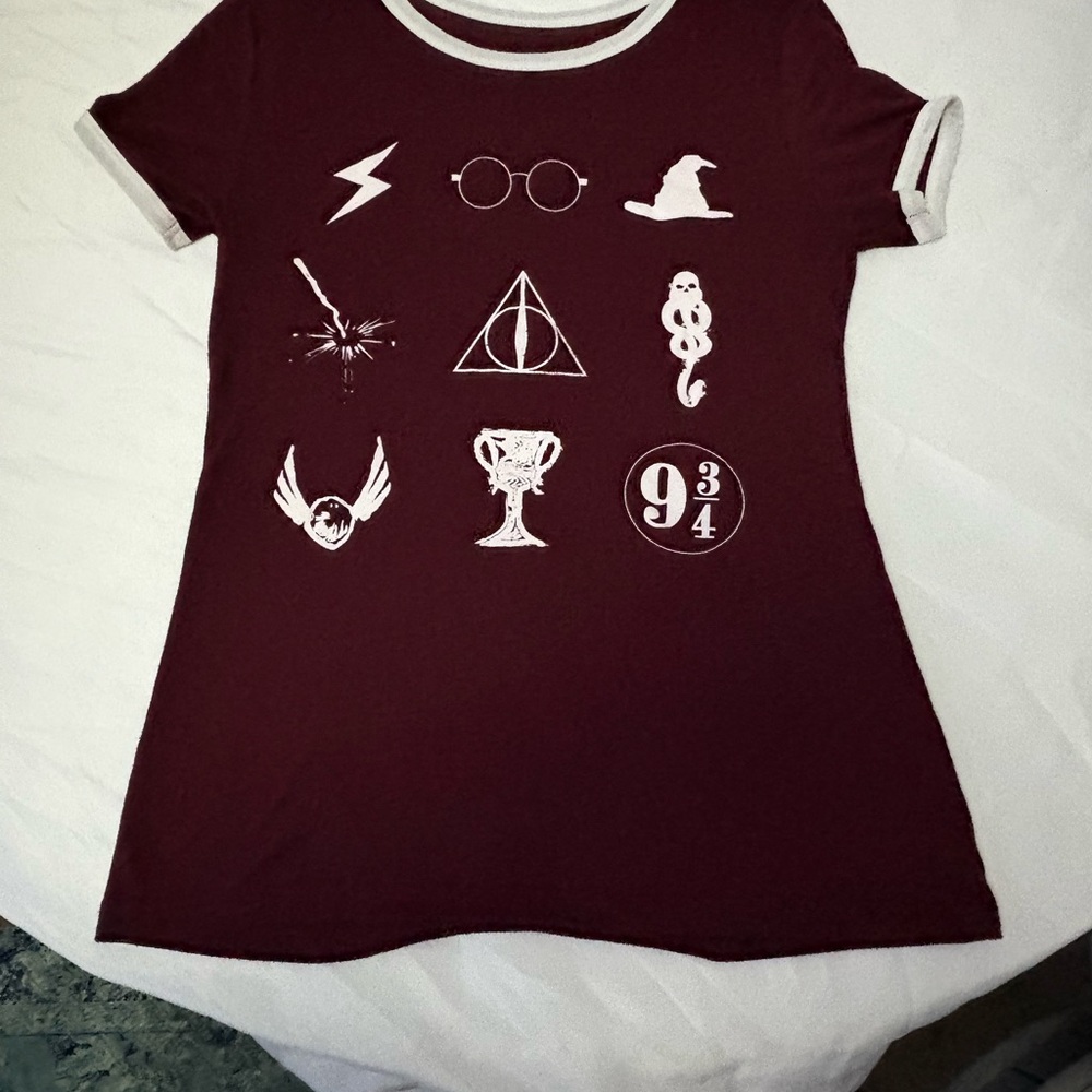 Warner Bros. Burgundy Tee with White Harry Potter Design